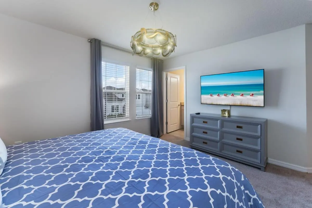 Holiday home Beautiful New 8Br W Theme Rooms Pool Game Room Davenport United States