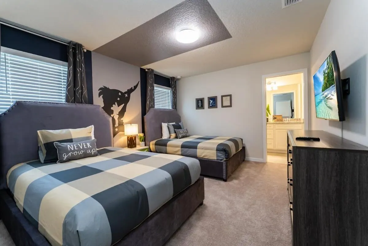 Beautiful New 8Br W Theme Rooms Pool Game Room Davenport 0*,  United States